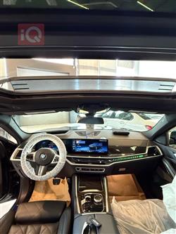 بی ئێم دەبڵیو X6